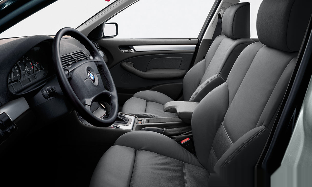Interior of 2002 BMW 318d (E46 (4FL)), VIN WBAEU51060CJ04624