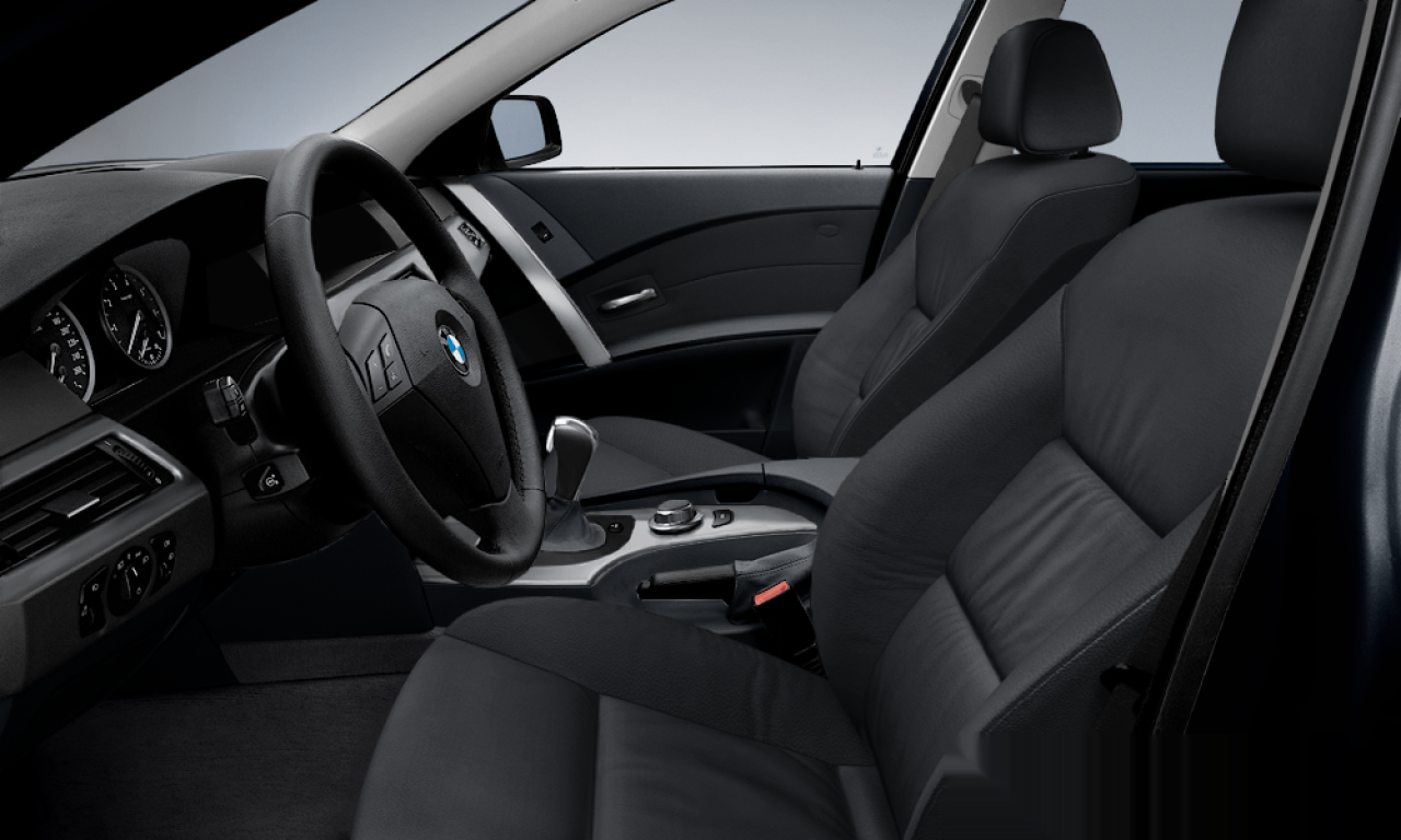 Interior of 2004 BMW 530d (E61), VIN WBANJ71010B518873