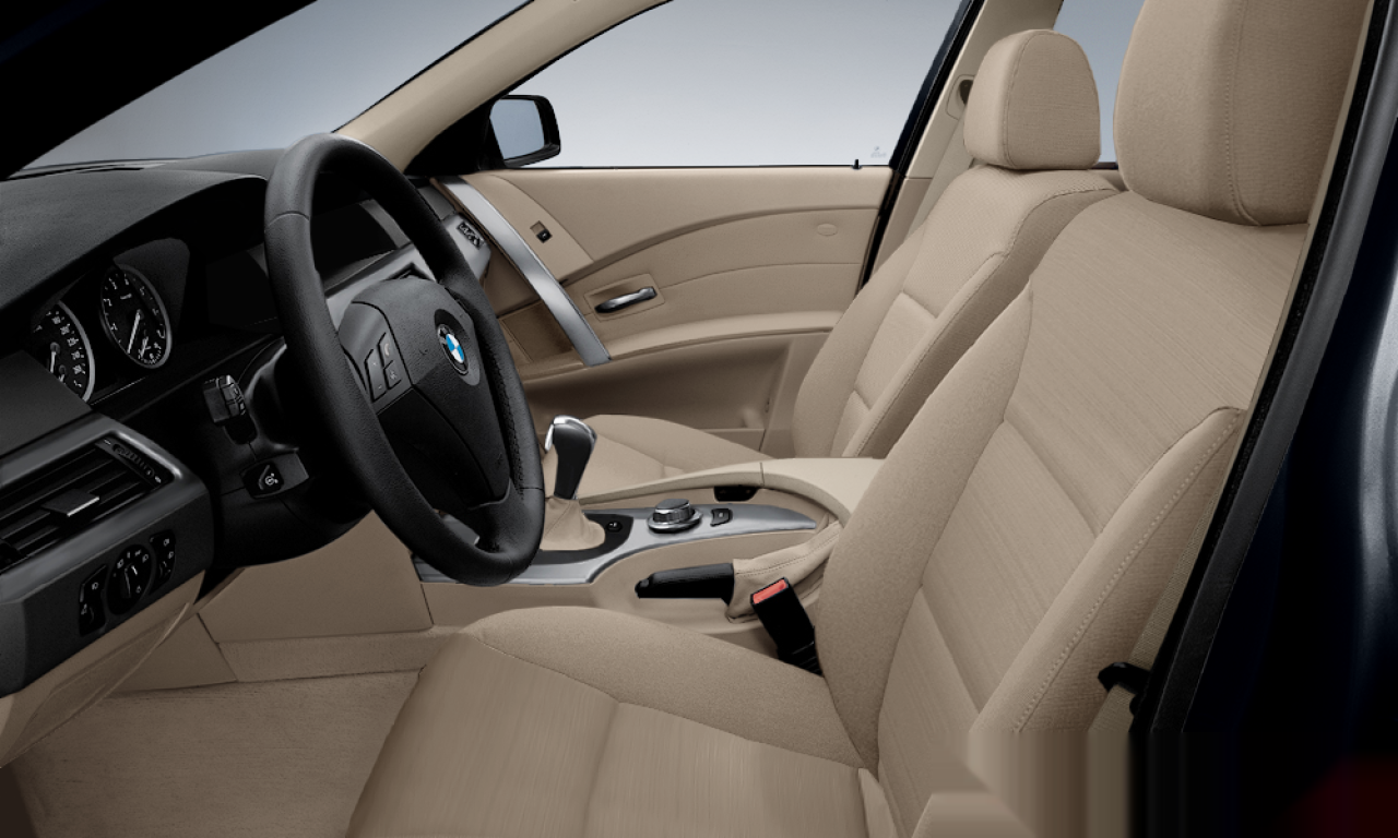 Interior of 2006 BMW 520d (E60), VIN WBANC31000CX22576