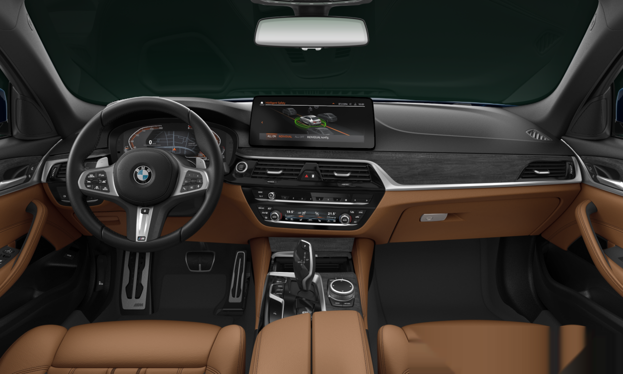 Interior of BMW 530d xDrive (G30 (MUE)), VIN WBA31AH040CM50122