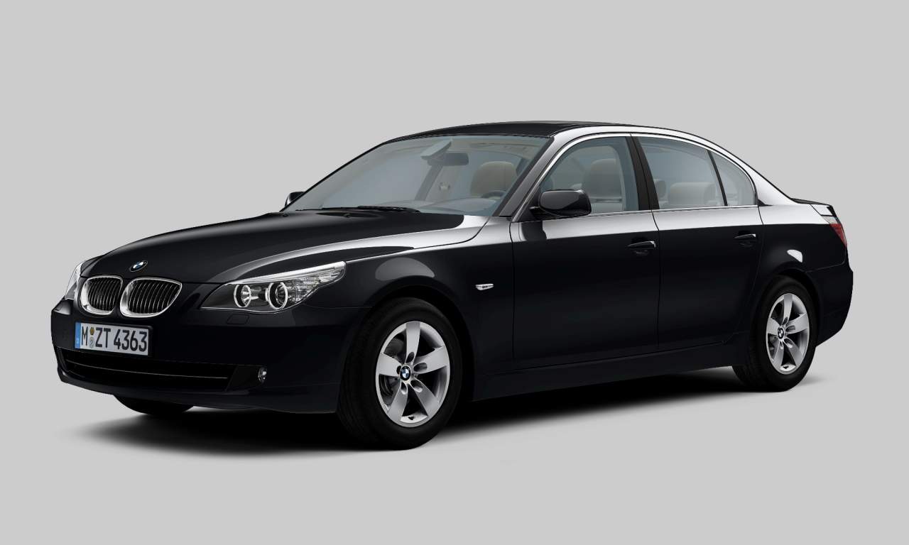 Exterior of 2007 BMW 525i (Sedan (4 Doors)), VIN WBANU71080CT20809