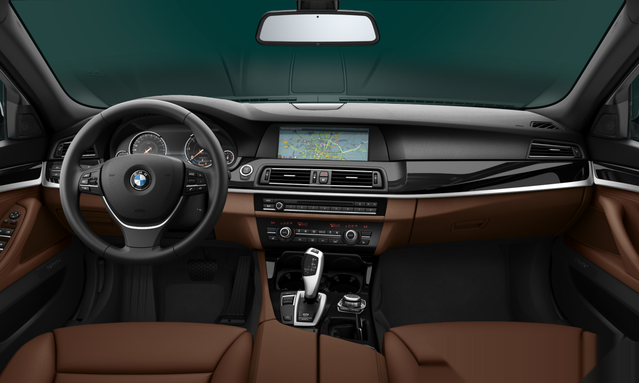 Interior of BMW 520d (F11), VIN WBAMX11000DY15886