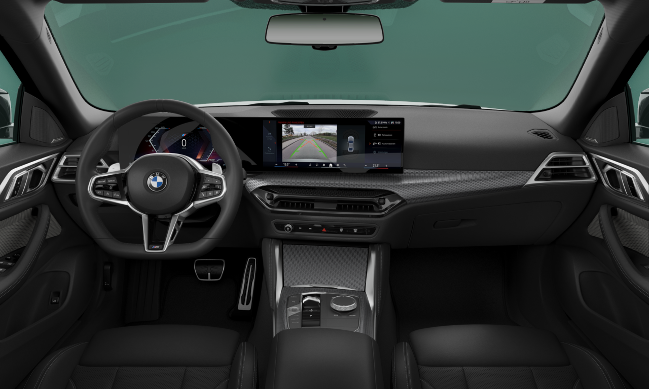 Interior of BMW 420d (G26 (MUE)), VIN WBA41FR070FV38757