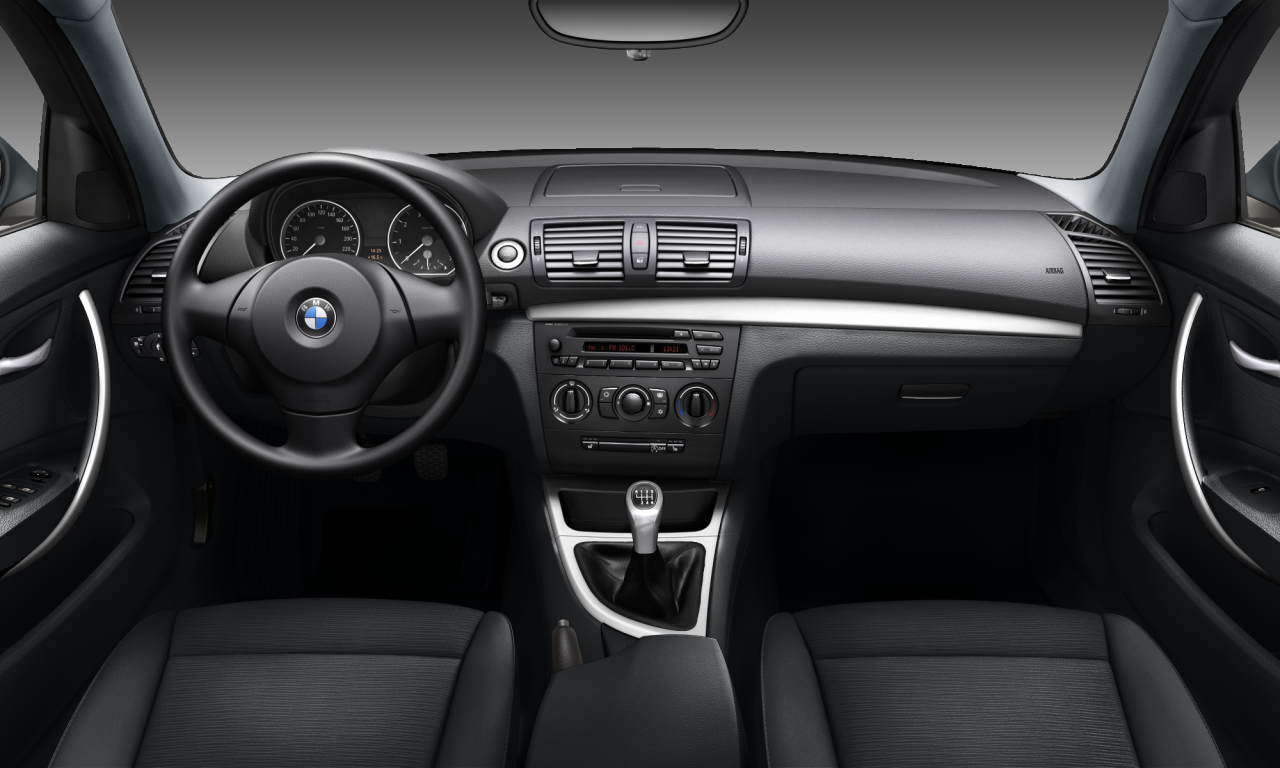 Interior of BMW 116i (E87 (MUE)), VIN WBAUH31080E325148
