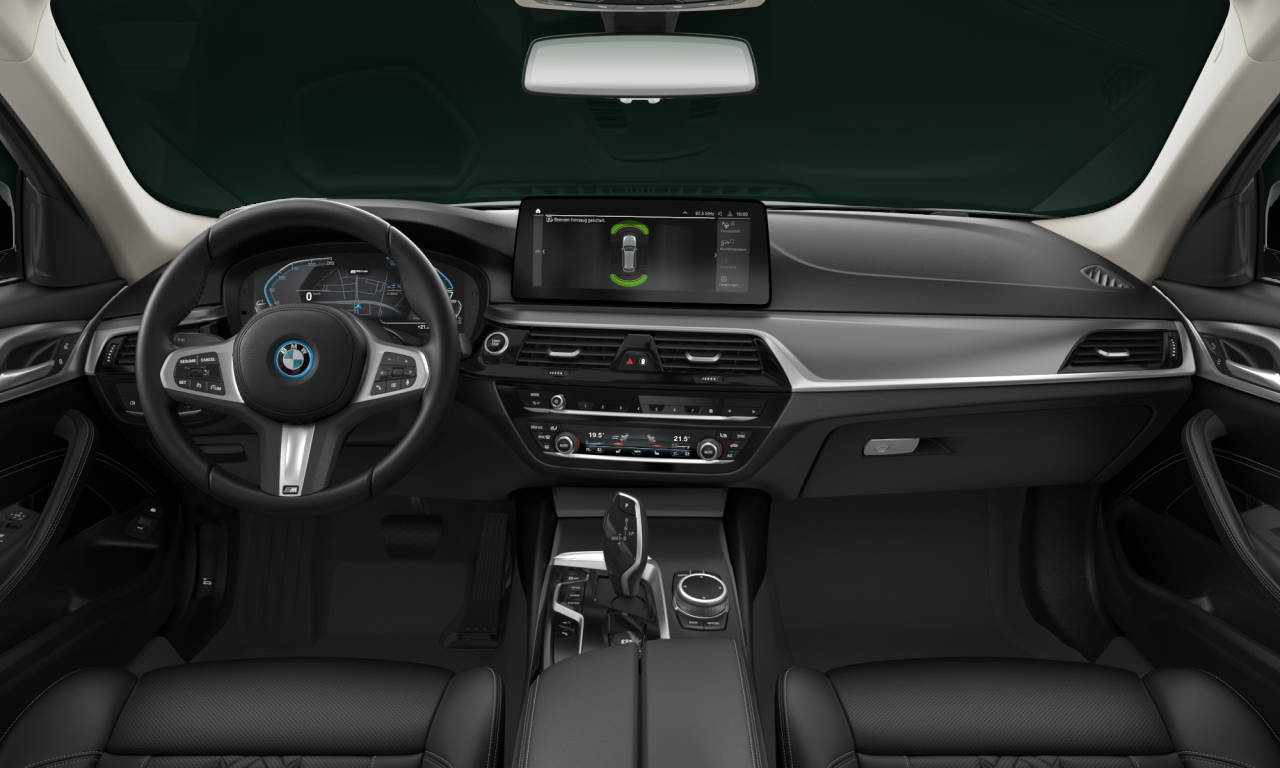 Interior of BMW 530e xDrive (G31 (MUE)), VIN WBA31CG080CN51175