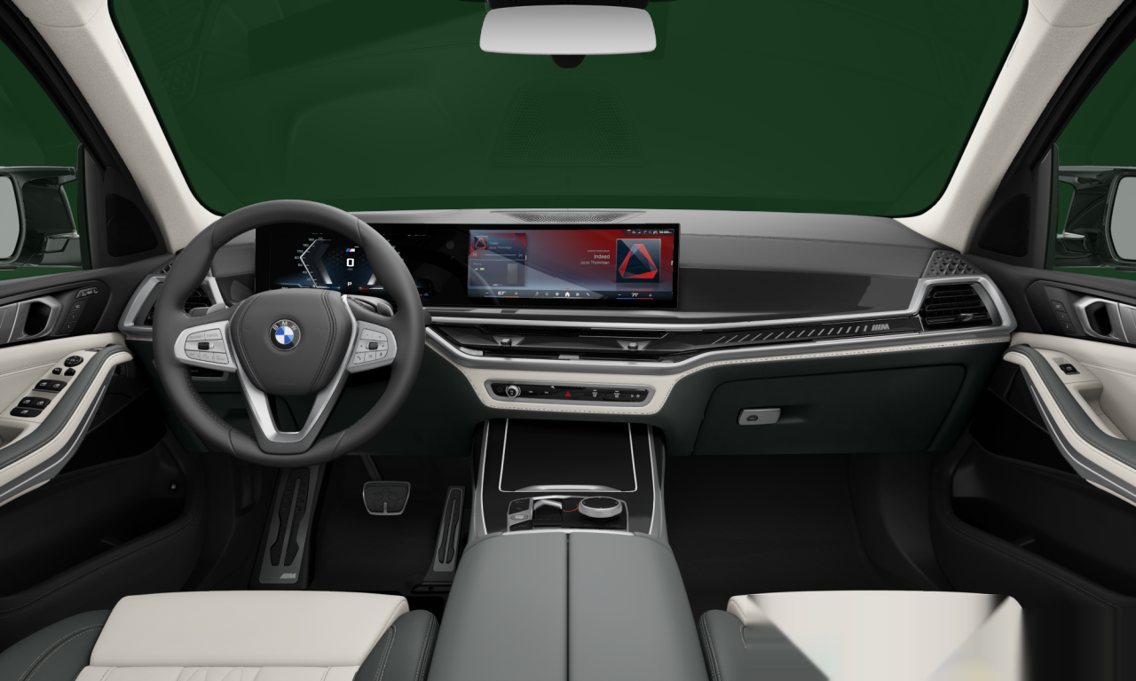 Interior of BMW X7 M60i xDrive (Sports Activity Vehicle (5 Doors)), VIN 5UX33EM00P9R09498