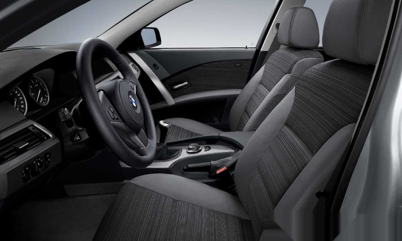 Interior of BMW 525d (E61), VIN WBANJ51040B430694
