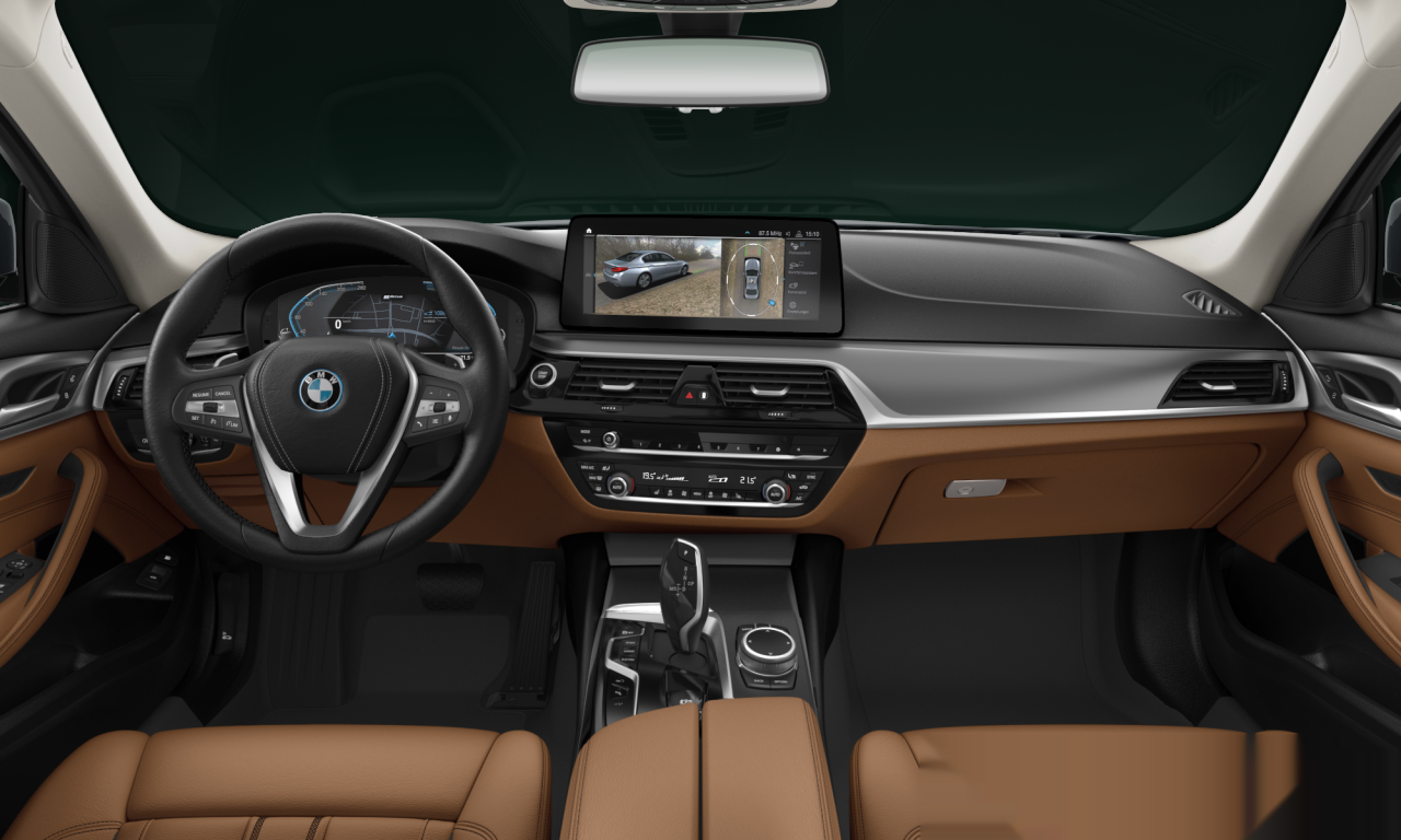 Interior of BMW 530e xDrive (G30 (MUE)), VIN WBA11CH070CJ67202