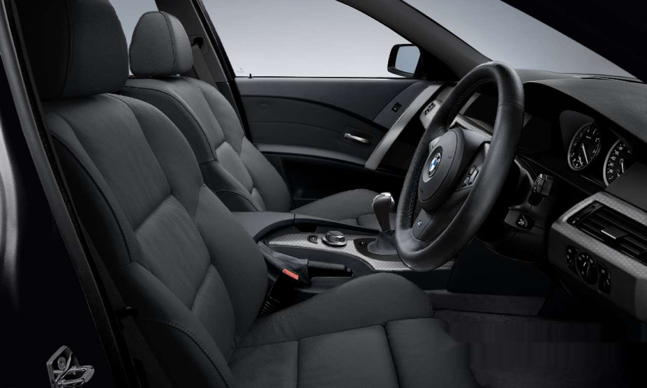 Interior of BMW 530i (E60), VIN WBANE72060CM20550