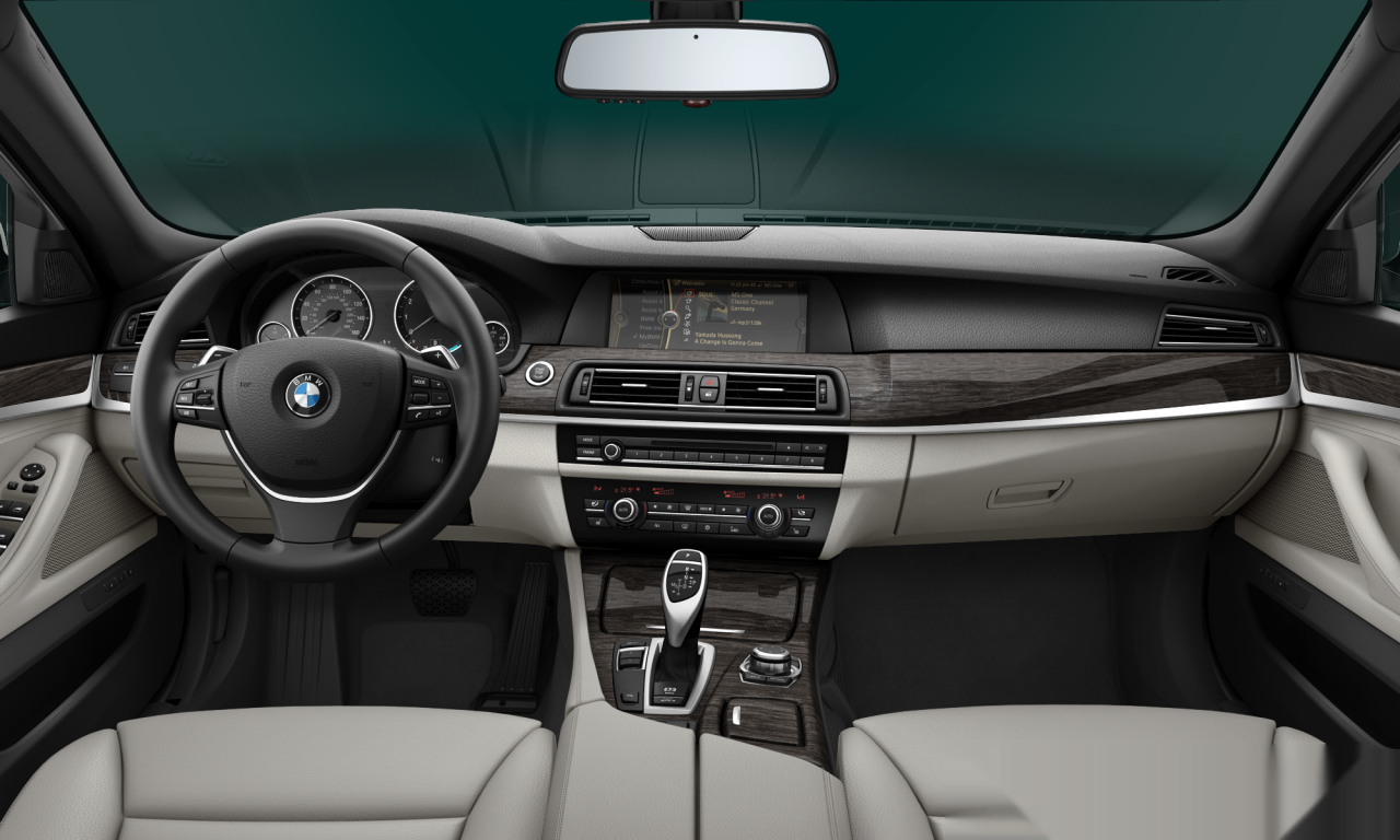 Interior of BMW 535i (F10), VIN WBAFR7C59CC811490