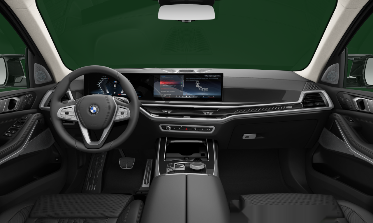 Interior of BMW X7 M60i xDrive (G07 (MUE)), VIN 5UX33EM01T9060735