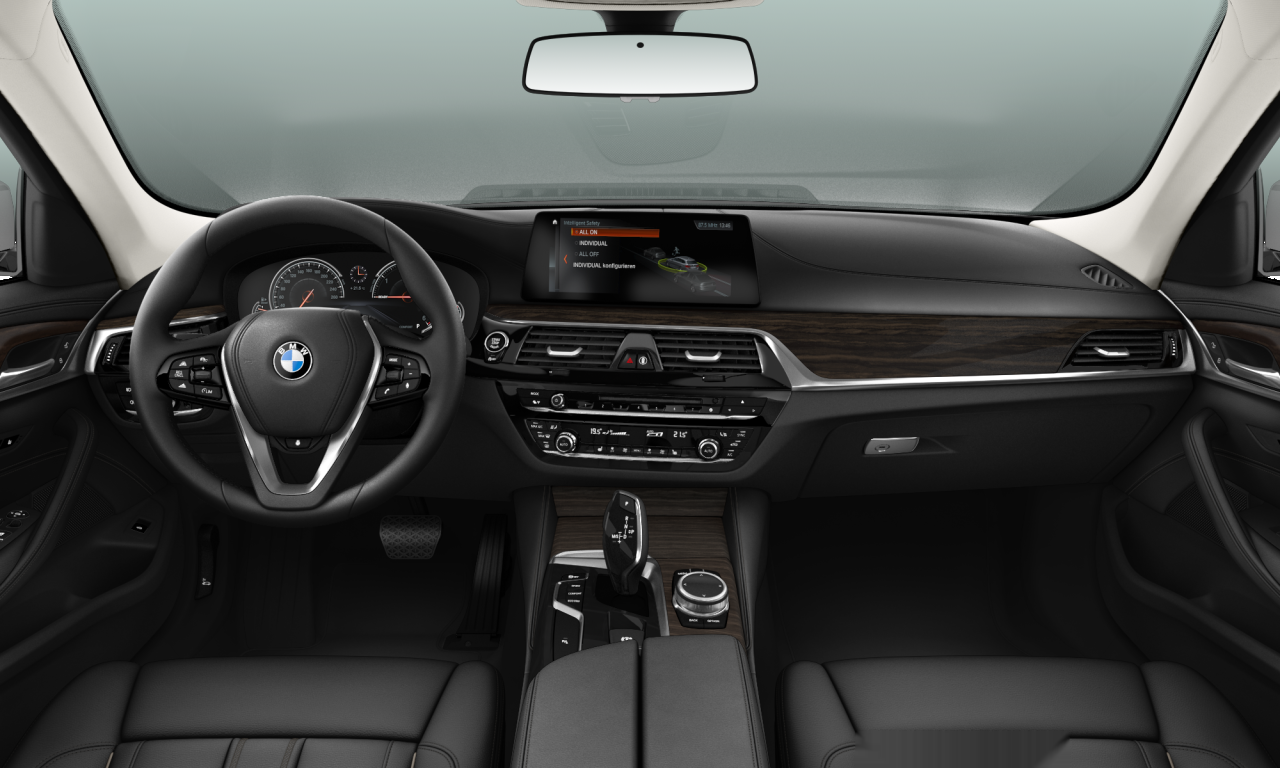 Interior of 2017 BMW 520d (G31), VIN WBAJM71070B070337
