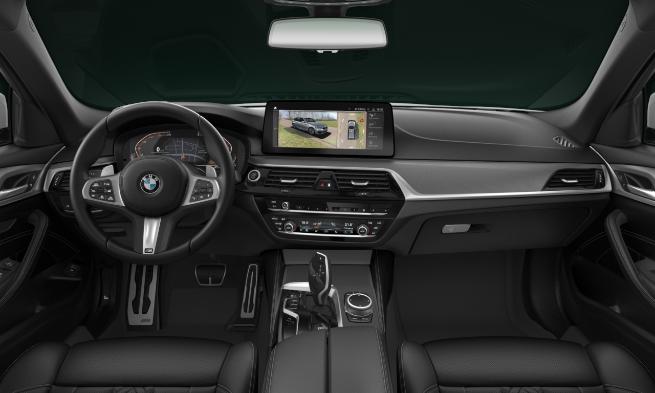 Interior of BMW 540d xDrive (G31 (MUE)), VIN WBA51AJ040CN58677