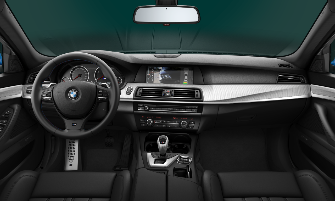 Interior of BMW M5 (F10 (M5)), VIN WBSFV91060DW94533