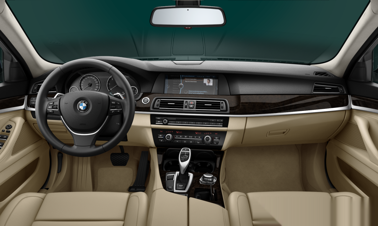Interior of BMW 530d (F11), VIN WBAXB51030DX75922