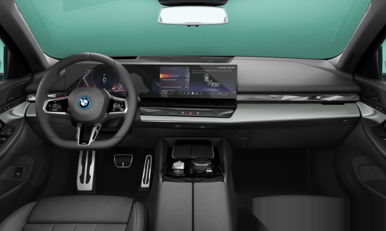 Interior of BMW 550e xDrive (G60), VIN WBA11FK030CT05909