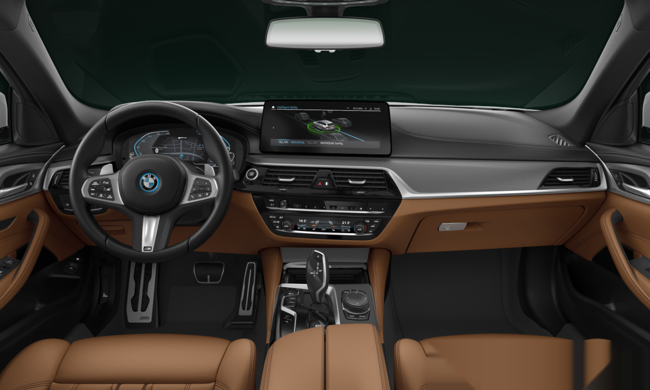 Interior of BMW 530e xDrive (G31 (MUE)), VIN WBA31CG060CJ81165