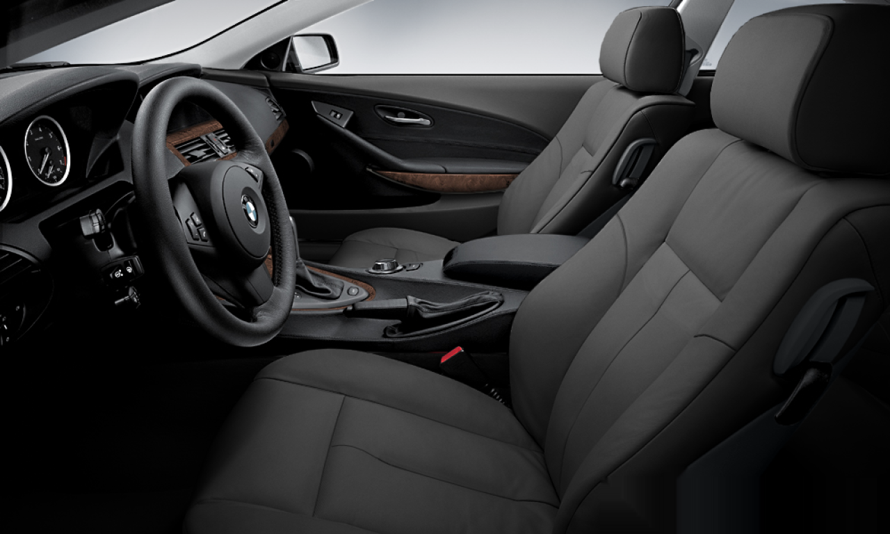 Interior of 2004 BMW 645Ci (E63), VIN WBAEH71090B292657