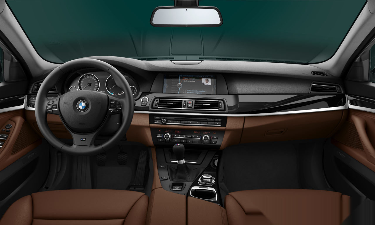 Interior of BMW 530d (F11), VIN WBAMX51070C313406