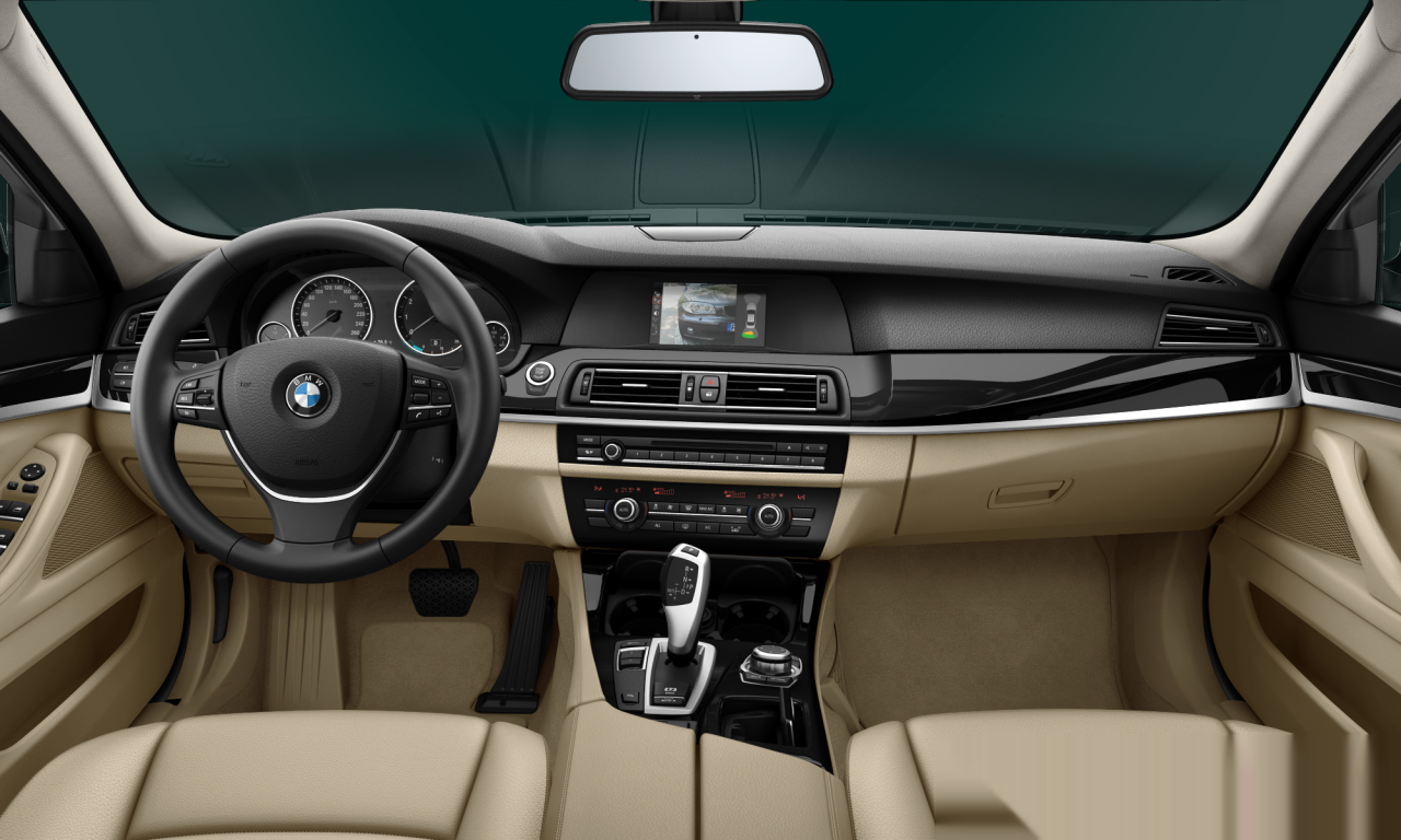Interior of BMW 520i (F10), VIN WBAXG1108DD175252