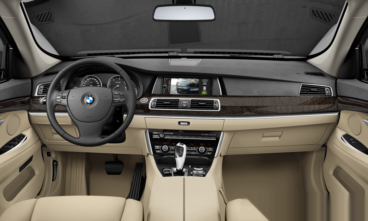 Interior of BMW 535d (F07), VIN WBASN81060C350526