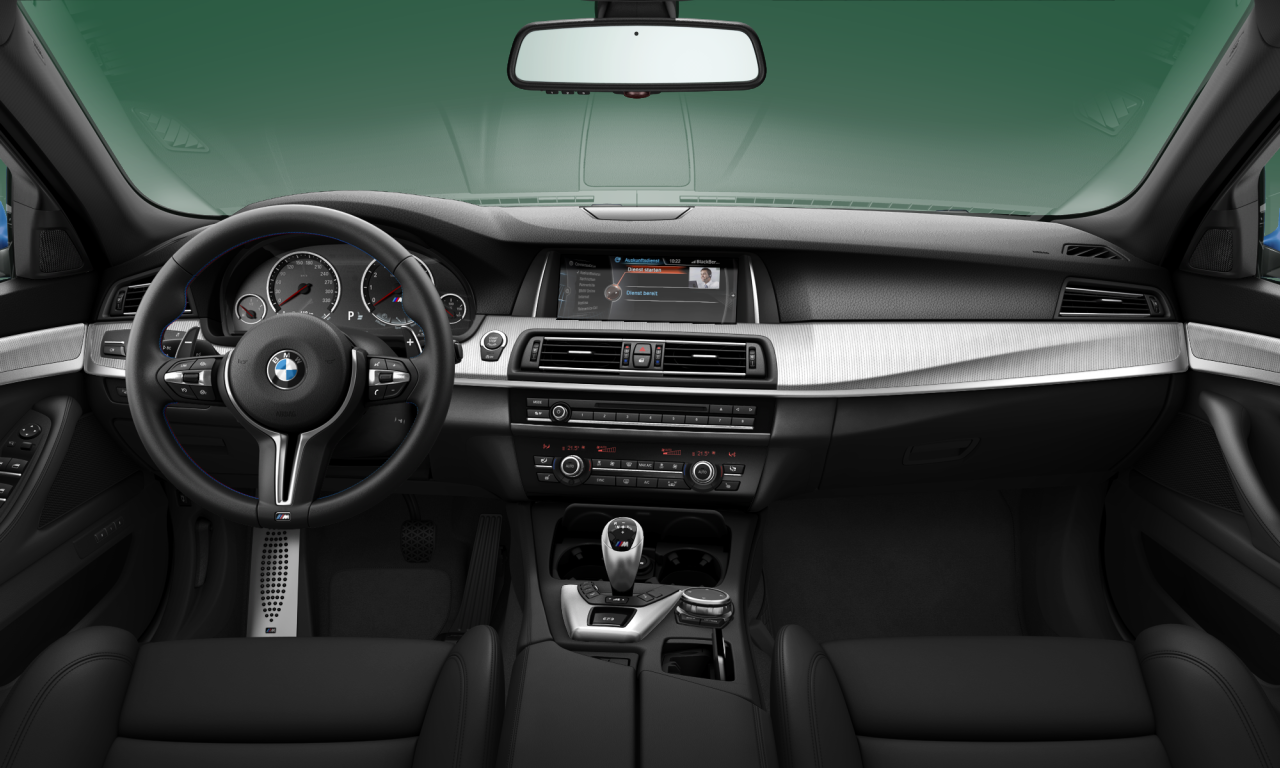 Interior of BMW M5 (F10 (M5)), VIN WBSFV92060DX97532