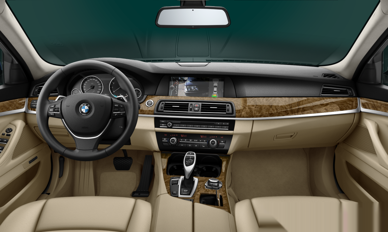 Interior of BMW 523i (F10), VIN WBAFP3100CC623415