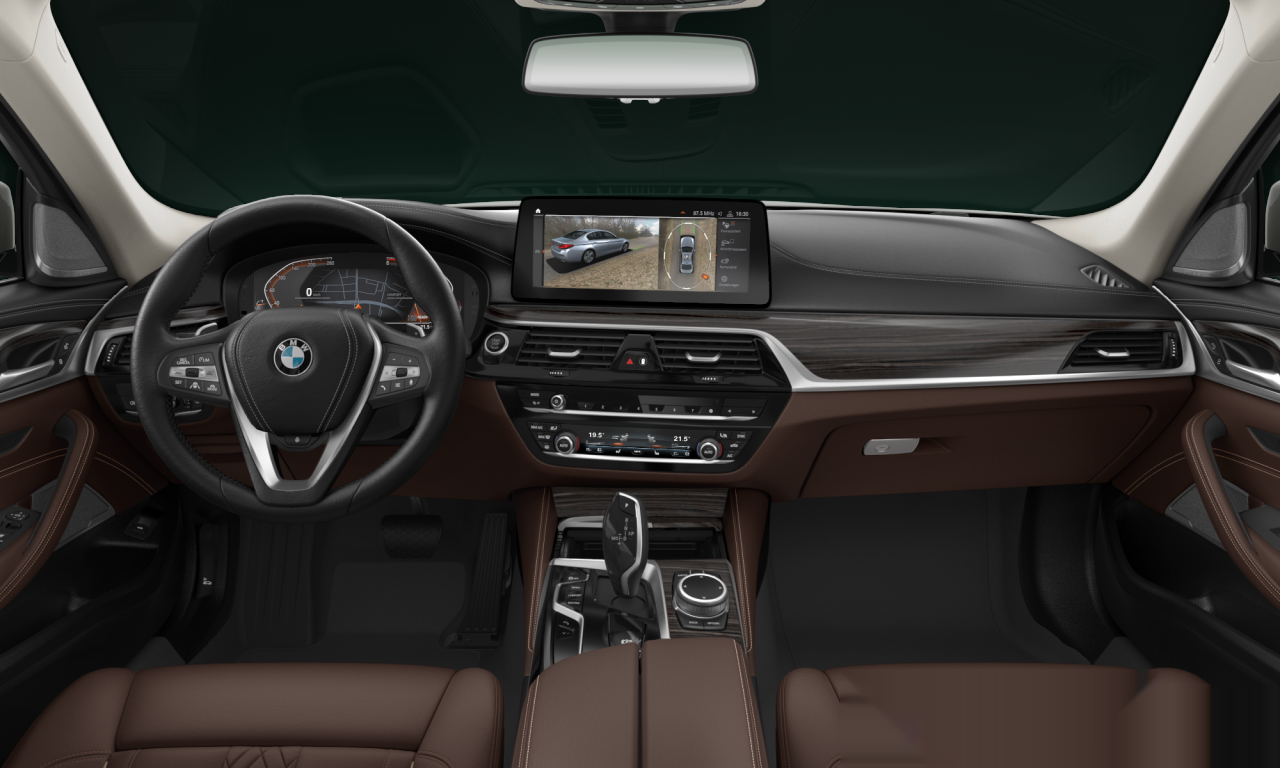 Interior of BMW 530d xDrive (G30 (MUE)), VIN WBA31AH000CF73371