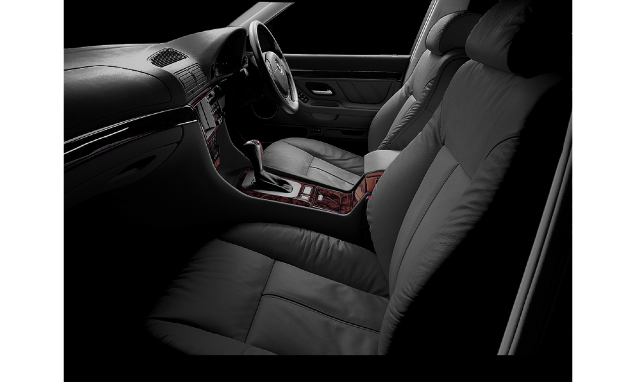 Interior of BMW 740i (E38), VIN WBAGG820X0DB08608