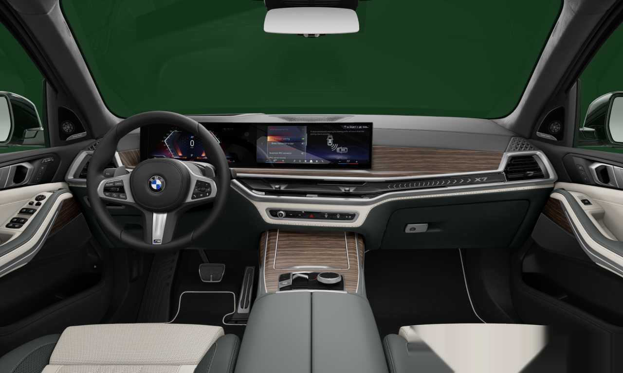 Interior of BMW X7 xDrive40i (G07 (MUE)), VIN 5UX23EM09R9W17265
