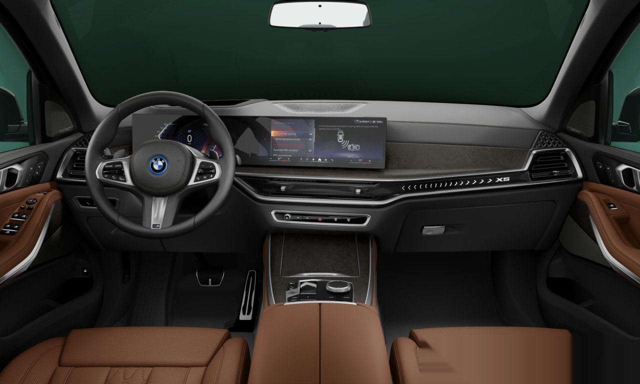 Interior of BMW X5 xDrive50e (G05 (MUE)), VIN 5UX43EU07T9271975