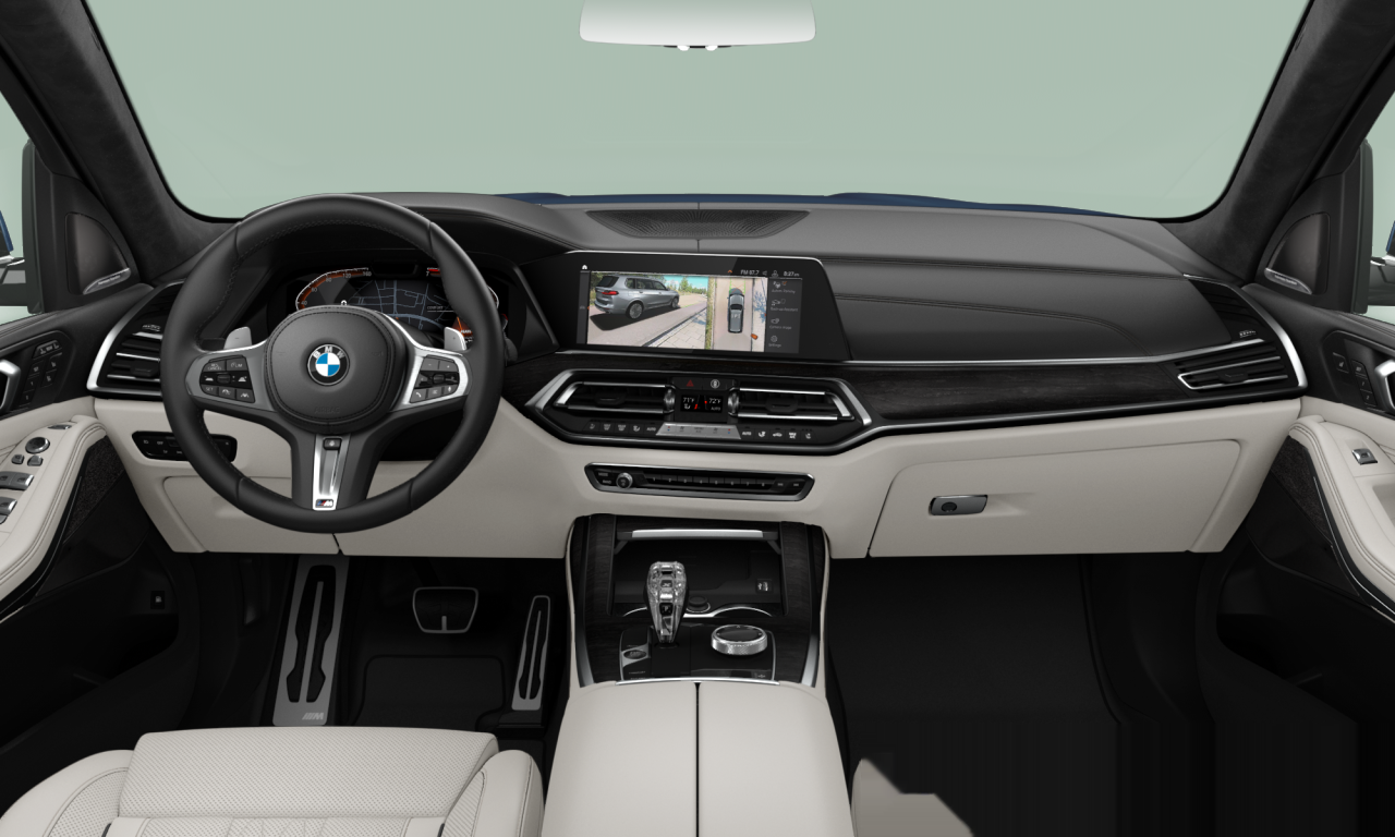Interior of BMW X7 xDrive40i (G07), VIN 5UXCW2C00M9F97091