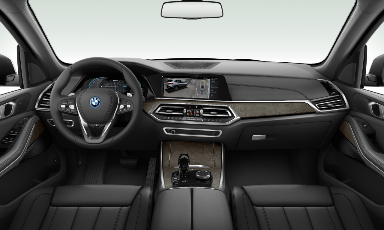 Interior of BMW X5 xDrive45e (G05), VIN 5UXTA6C01N9L84493