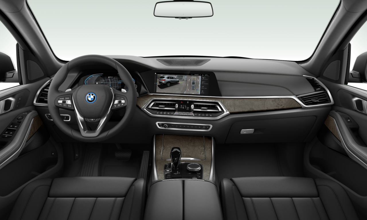Interior of BMW X5 xDrive45e (G05), VIN 5UXTA6C04N9K75526