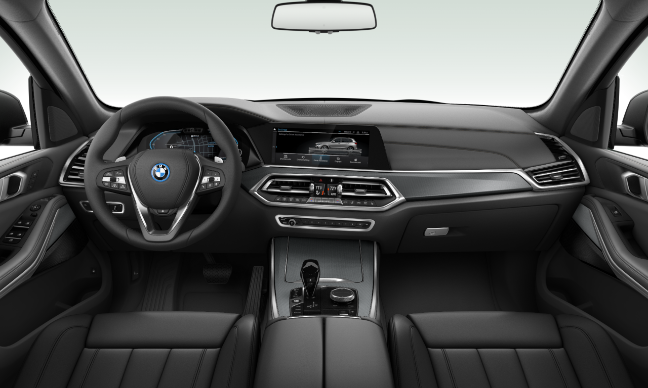 Interior of BMW X5 xDrive45e (G05), VIN 5UXTA6C0XN9L68552