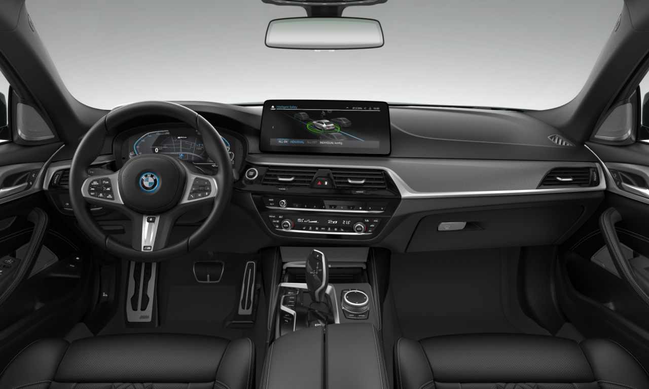 Interior of 2022 BMW 530e xDrive (G30 (MUE)), VIN WBA11CH07PCM13790