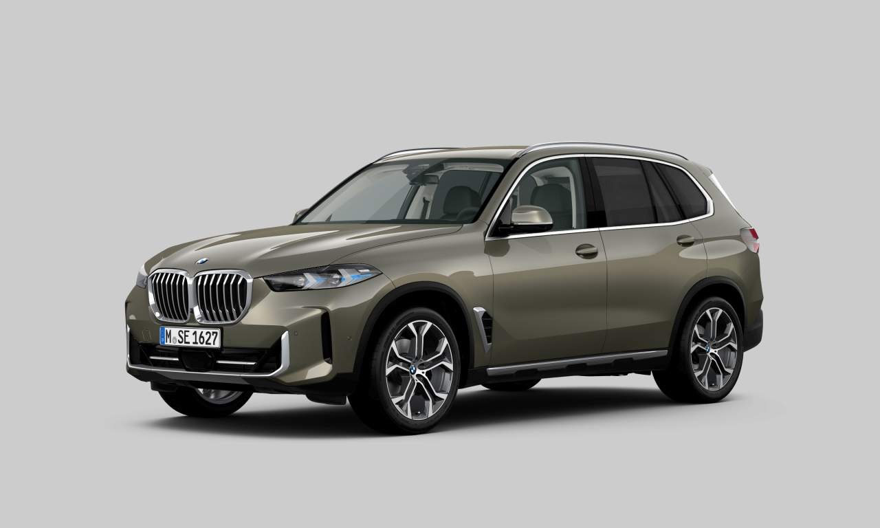 Exterior of BMW X5 xDrive30d (Sports Activity Vehicle (5 Doors)), VIN WBA11EV0609S27399