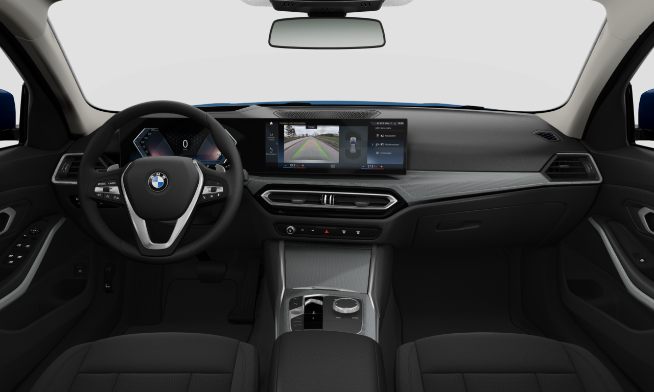 Interior of BMW 318d (G21 (MUE)), VIN WBA11FZ070FR63236
