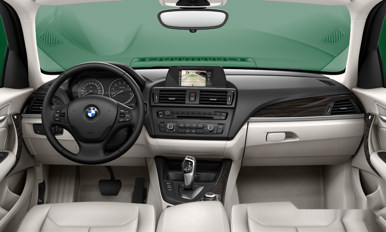 Interior of BMW 116i (F20), VIN WBA1A12040J202173