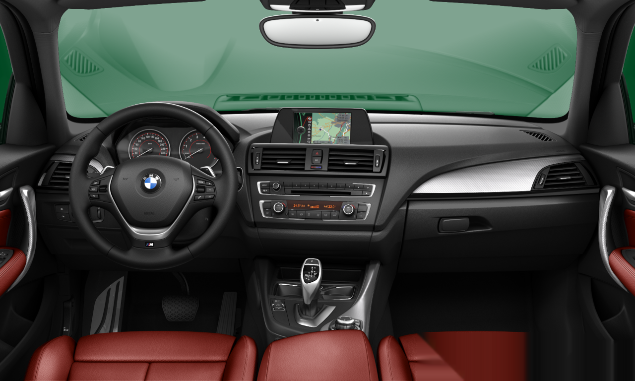 Interior of BMW 125i (F20), VIN WBA1A52000J684003