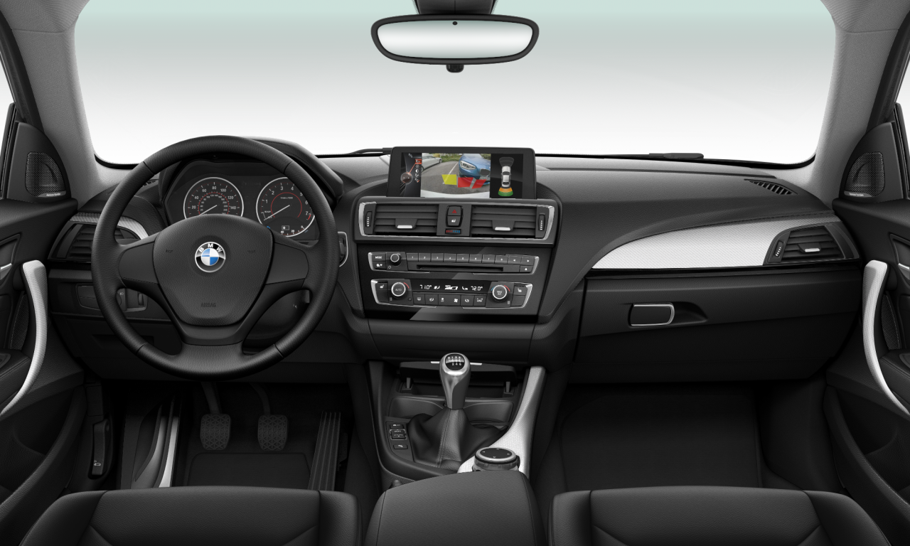 Interior of BMW M235i xDrive (F22), VIN WBA1J9C51GV371983