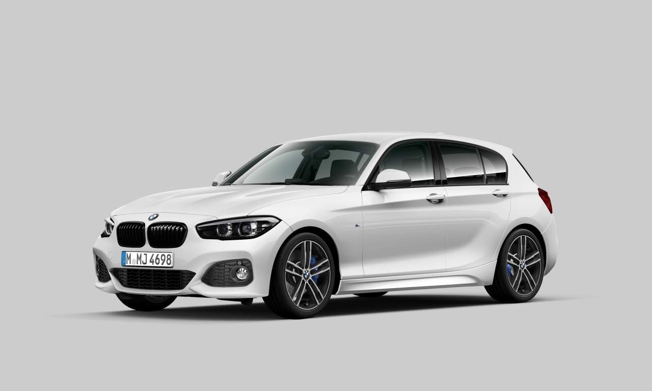 Exterior of BMW 118i (Sports Hatch (5 Doors)), VIN WBA1R520607D88685