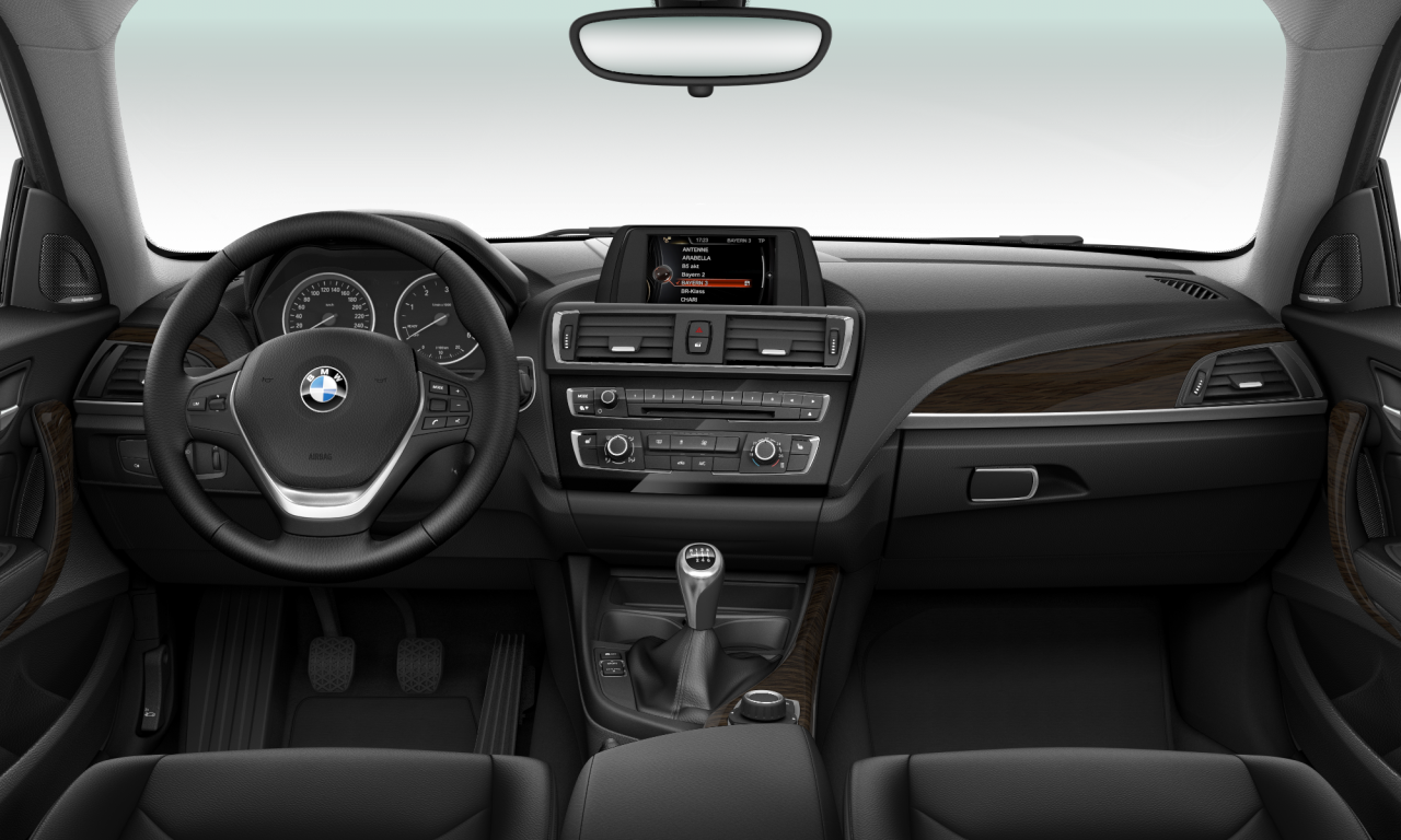 Interior of BMW 220d (F22), VIN WBA2G71070VZ11292