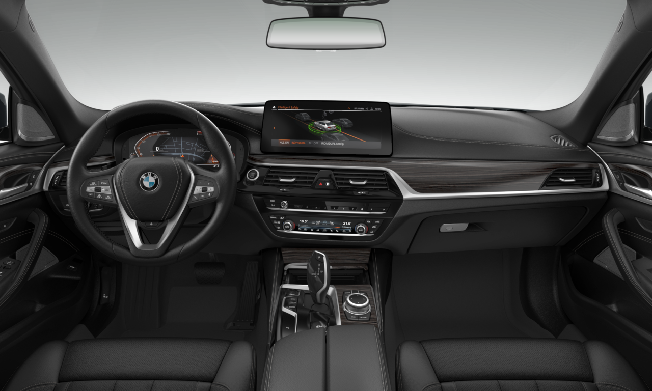Interior of BMW 530d xDrive (G30 (MUE)), VIN WBA31AH040CK38790