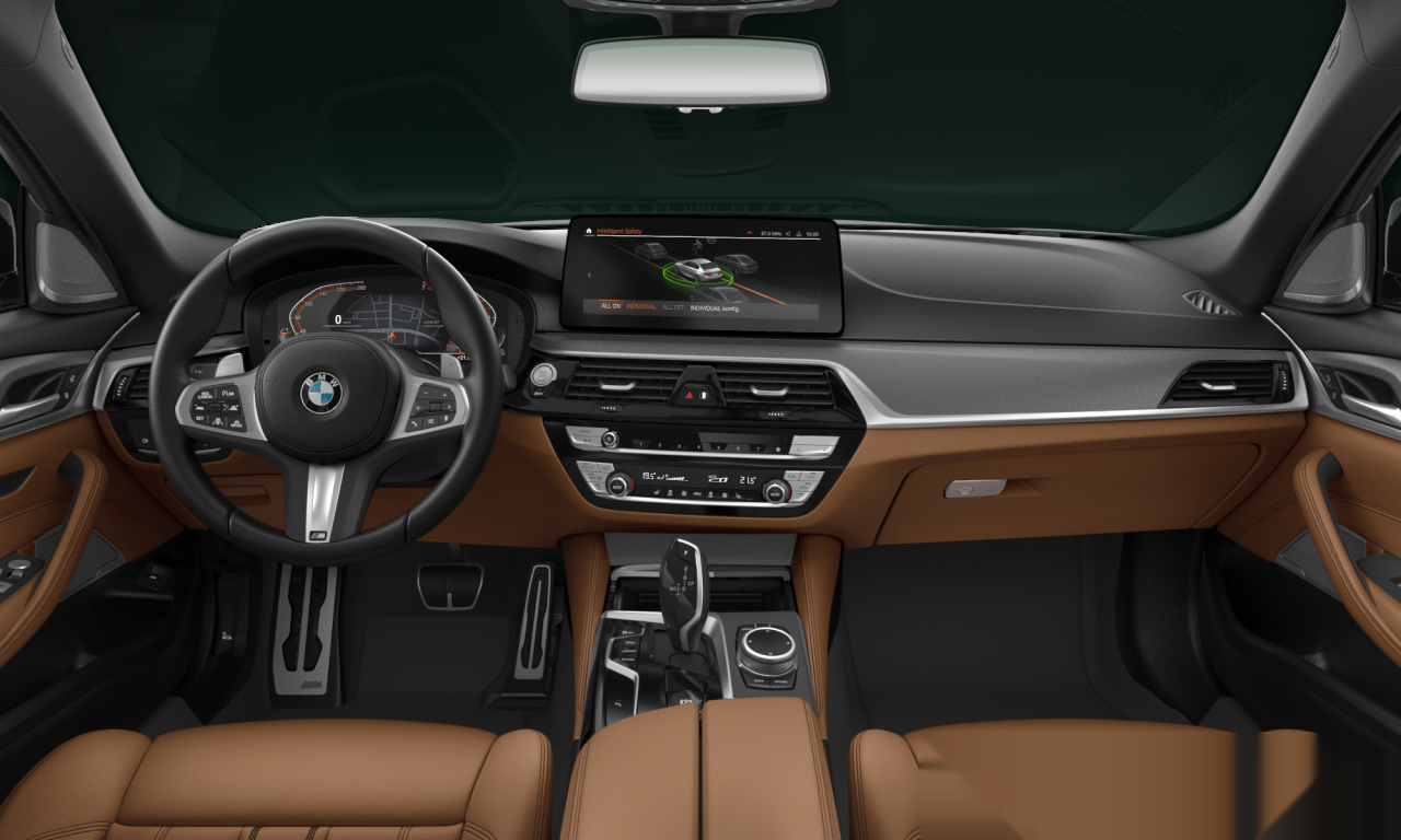Interior of BMW 520i (G30 (MUE)), VIN WBA31BH06PCN00244