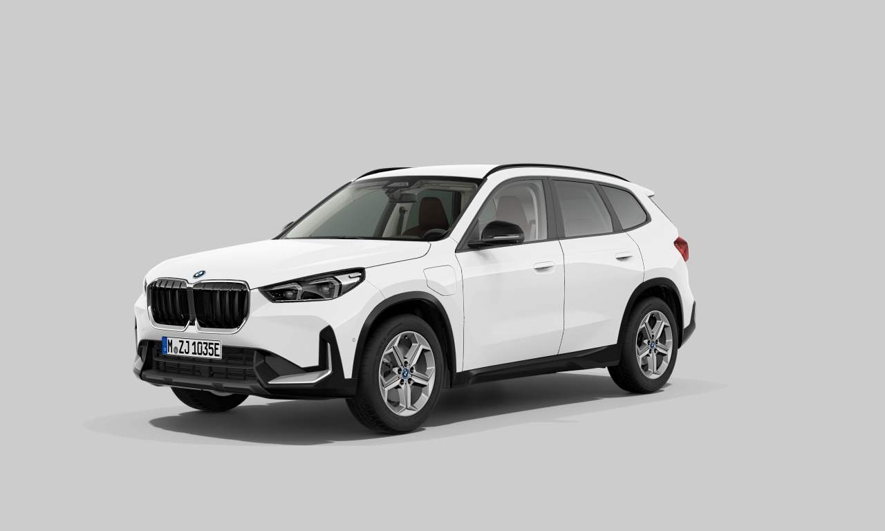 Exterior of 2023 BMW X1 xDrive30e (Sports Activity Vehicle (5 Doors)), VIN WBA31EF0805W80681