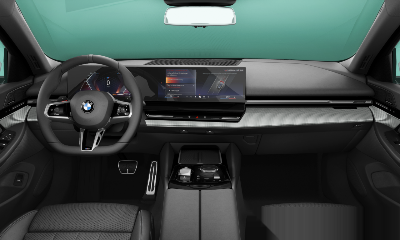 Interior of BMW 540d xDrive (G61), VIN WBA31GW070CT31776