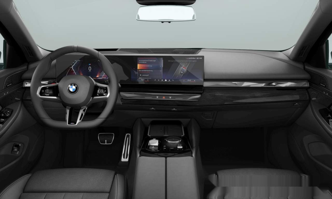Interior of BMW 540d xDrive (Touring (5 Doors)), VIN WBA31GW070CX88149