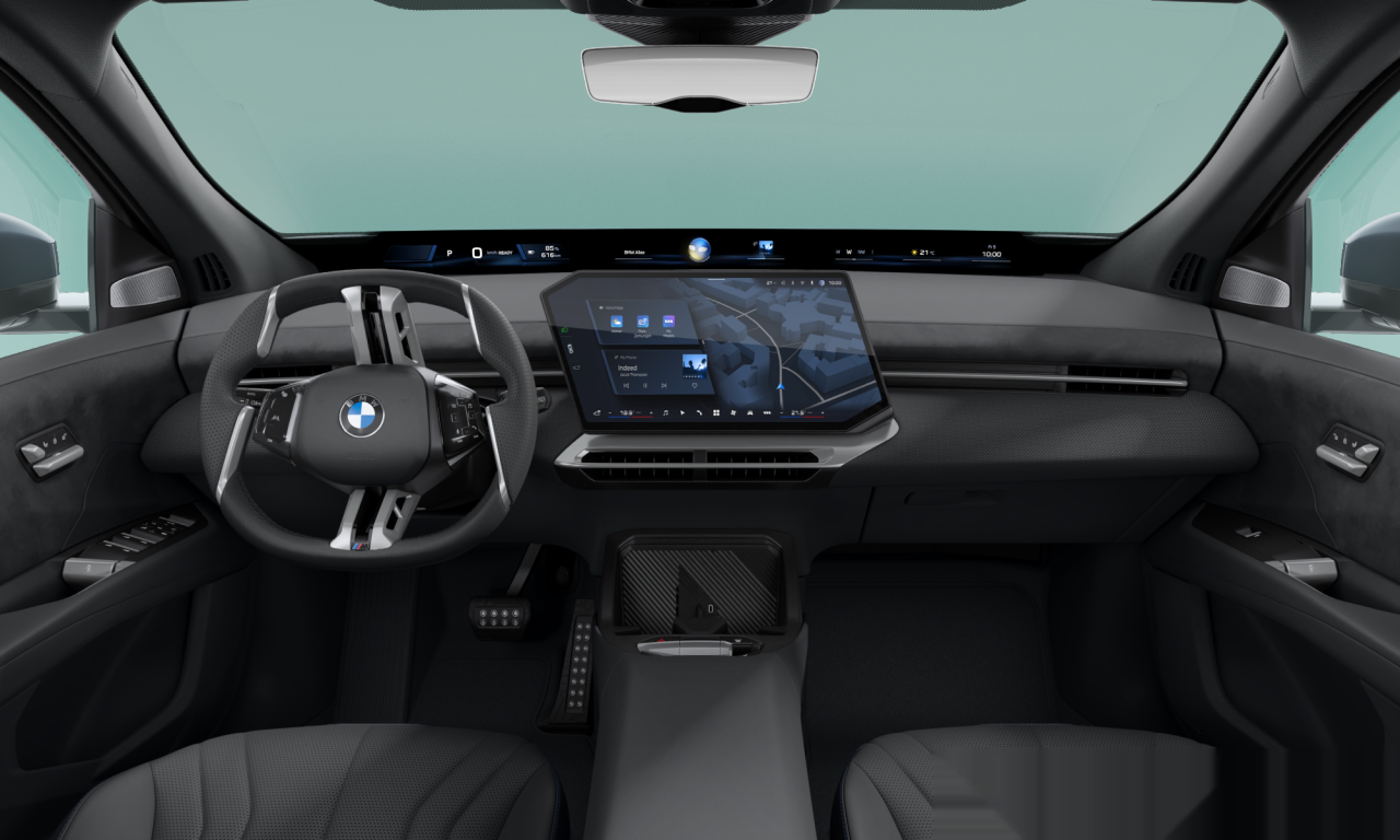 Interior of 2000 BMW iX3 50 xDrive (NA5), VIN WBA31HR0X0DA32412