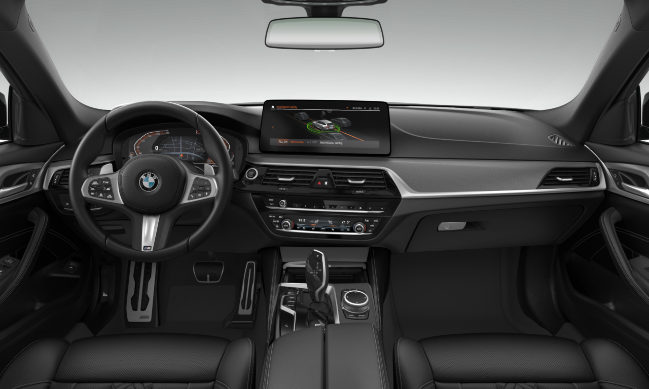 Interior of 2022 BMW 520d xDrive (G31 (MUE)), VIN WBA51BN060CM22700
